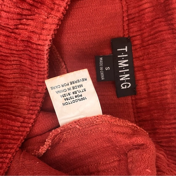 Size Small Red Half Front Zip Corduroy Mini Skirt - Picture 3 of 3